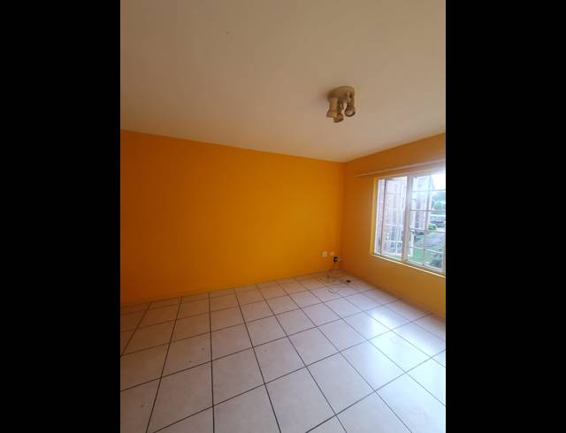 2 BEDROOM APARTMENT FOR SALE IN PELHAM